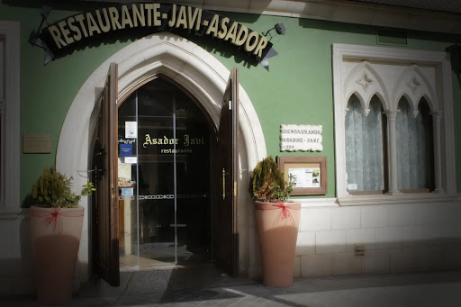 Restaurante Asador Javi: Sabor auténtico en Alcázar de San Juan 1 AF1QipPX 1gIoiL k 6I6YTdtOieeRFgUz6dhbtQcUvU