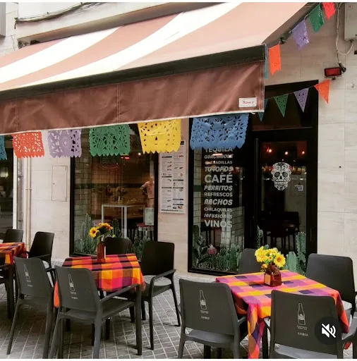 Restaurante El Tecolote Antojitos Mexicanos: Auténticos sabores de México en el corazón de Córdoba