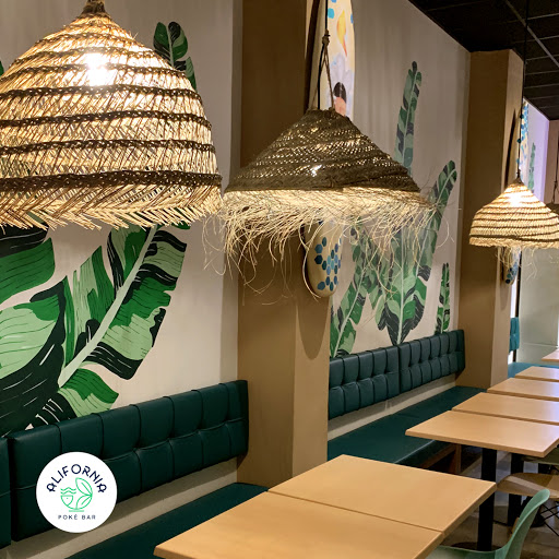 Alifornia Poke Bar: Deliciosos pokes en el corazón de Alicante 1