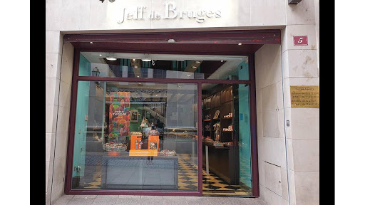 Jeff De Bruges: Delicias de chocolate en el corazón de Logroño 34 AF1QipPZOy sFt02mrtL7eb88zLgQLe6SDPZGXMcb81H