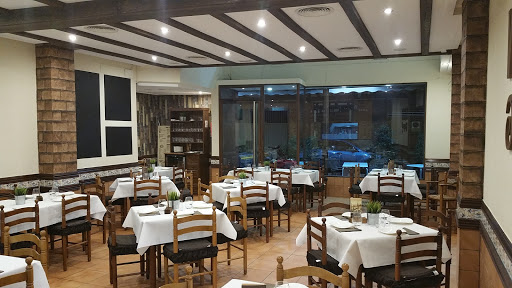 Venecia Tapas: Sabores auténticos en el corazón de Santa Pola 53 AF1QipP 9LMo6JgHrAHNUSeBn ay WFzT407LYVCg1Fr