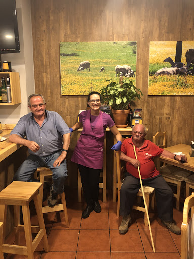 La Casa Del Cordero: Un rincón gourmet en Pontones para saborear cordero exquisito 1