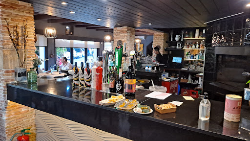 El Norte: Exquisita cocina vasca en el corazón de Alicante 1 AF1QipPbBLDAUX1nWUvyGiqQtYrdSs9 QV7s4mMLoKGn