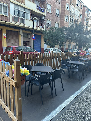 Bar & Café Maiquetía: Tu rincón sabroso en Zaragoza con un toque único 29