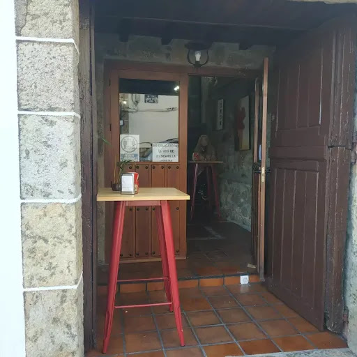 El Portón de Candelario: Sabor auténtico en el corazón de Candelario 48 AF1QipPditDIShsJike7XpDtVpVWVLE9EgPNHlm8DBRm