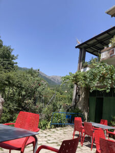Meson Venerito: Sabor casero y terraza acogedora en Piedralaves 12 AF1QipPeTivBM5Rj2lIvYBX o3N McoEsp5lZc6wx2U5