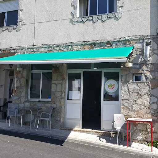 Danny café bar: Un rincón acogedor en Palas de Rei con sabor a tradición