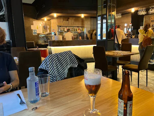Pizzería Fonzarelli: Delicias italianas en el corazón de Benavente