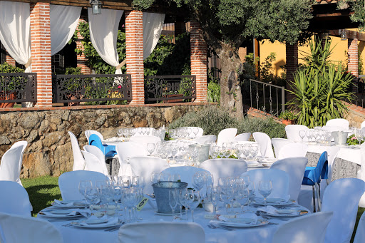 Restaurante el Mirador de Gredos: Descubre sabores únicos con vistas espectaculares en Candeleda 53 AF1QipPhtn1FFMtWqX0O f13h8QQZG whvs9s bhi7LB