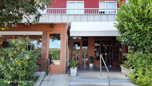 Restaurante ATENEO: Sabor gallego en un acogedor rincón de Piñor 1 AF1QipPiF9Xh8tdlle0MBW1YRSBpdkj2ziuYRe6GYSoo