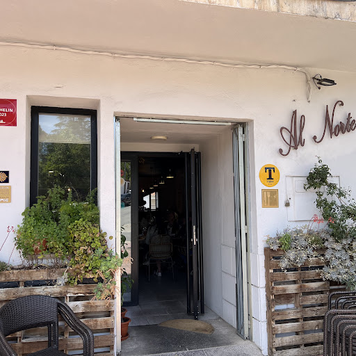 Al Norte: Sabores únicos y ambiente familiar en Jarandilla 1 AF1QipPjUBpOJ vHDjxZ 5OLa MtjvCOBw3NXyrsyGOn
