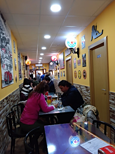 Bar-burguer Liberty: Deléitate con las mejores hamburguesas en Toro 1 AF1QipPjm9t8LZQ gW9cEMxdMn U5TrvBBiFunorb4zY
