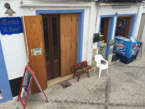 Bar Muralla & Tasca AF1QipPjmMJpwhstXcQzif Ld91EAZ0w laQWsGlQsha
