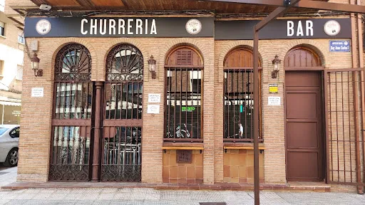 Churrería y Bar Olmedilla: ¡Los mejores churros de Tarancón!