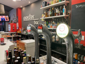 Rooster Bar: Sabores únicos en el corazón de Ourense 6 AF1QipPmR8oIe6A6l03EuN Kx j8ziwCXa62hrM6v0B