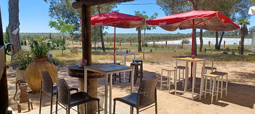 Restaurante Venta Mauro: Sabores auténticos en un paraíso culinario de Doñana 1 AF1QipPmWZZm00Xd6NmKL