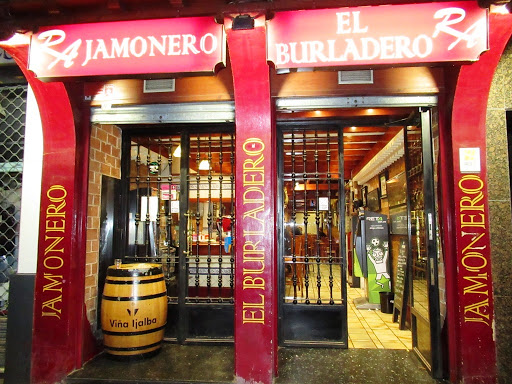 El Burladero: Sabores auténticos y un ambiente familiar en Logroño 1 AF1QipPpPB 5ec0K3hYrvDmiqx1DAqK EbuYGNltFE2R