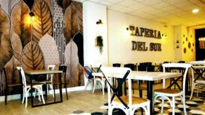 Tapería del Sur: Sabores únicos en Mérida con una terraza acogedora