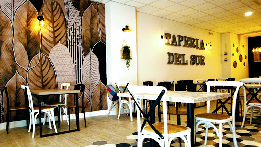 Tapería del Sur: Sabores únicos en Mérida con una terraza acogedora 1 AF1QipPppZE7dqSYDe8b5DwJBRKMVE44fFPtrOljYiAj