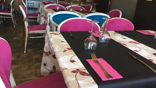 Dacha: Sabor excepcional en La Adrada, ¡reservas imprescindibles! 4 AF1QipPq370HJOL4Hba8jbterEYDCl3AQLP2A9jSiNhk