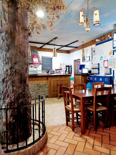 Meson el Robleo: Sabores caseros y encanto en Fuencaliente