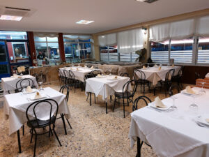 Restaurante La Gaviota: Delicias mediterráneas en el puerto de Santander 12 AF1QipPx9GdWya7tEHGVWBFU LomNXi tGe0xV73aacl