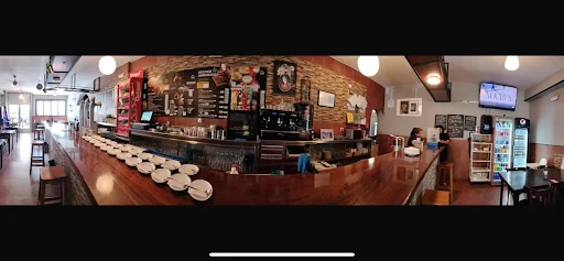 Restaurante Bar Andaluz: Sabores auténticos en El Viso de San Juan