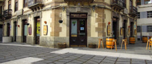 Bodegas Langa: Sabor español en un ambiente acogedor en Jaca 6 AF1QipPxPhu1NeJlAUQrnV8dcuxBaBx5bFxl Op PNZ6