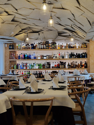 Restaurante Ginés: Delicias gourmet en el corazón de Águilas 54 AF1QipPyPUATwpQQDOrRIkaiGrpu2rVyOsLoNf5qypmB