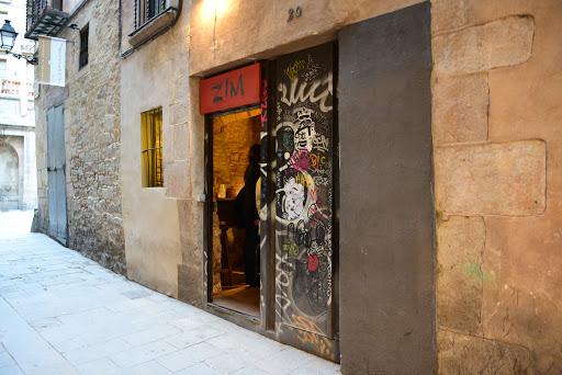 Zim: Delicias góticas en un rincón acogedor de Barcelona 53 AF1QipPyiUZfa PBRZRJkMoSQmBdM9Ots4E3IEumDoVi