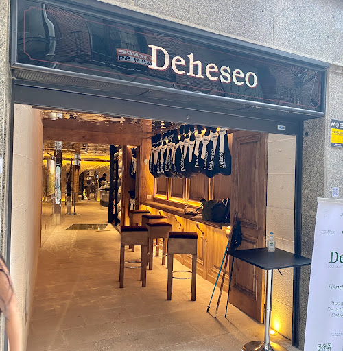 Deheseo: Un rincón apasionante en Toledo con auténtica cocina local 59