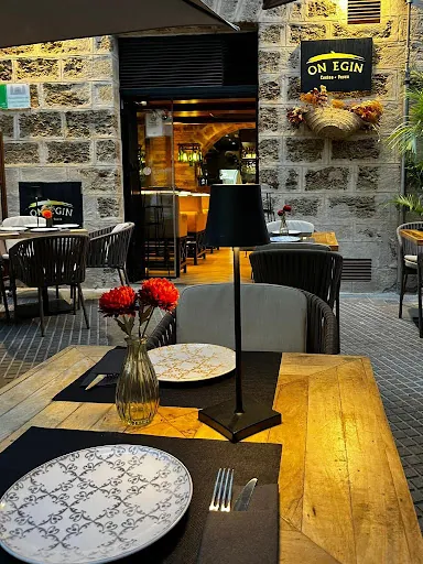 Restaurante On Egin (Cocina Vasca): Sabores del norte en el corazón de Cádiz