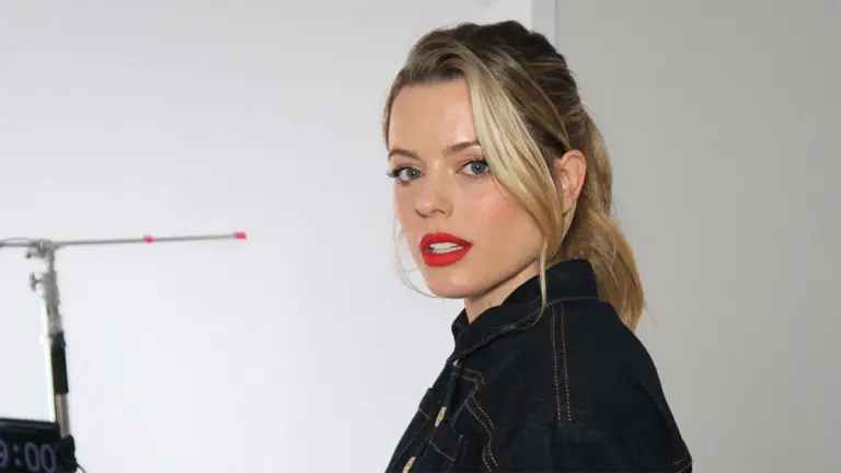 Adriana Torrebejano, Actriz española