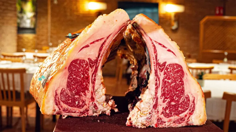 Aingeru Mendiola toma el relevo en el Asador Iturrama: misma brasa, misma alma familiar
