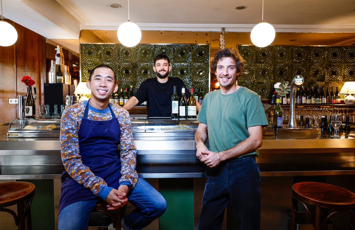 La Capa: tres jóvenes enfrentan la precariedad y renuevan el bar de Carabanchel 1 CDEHOTEIQVDZNMKCJCTCQPVQDU