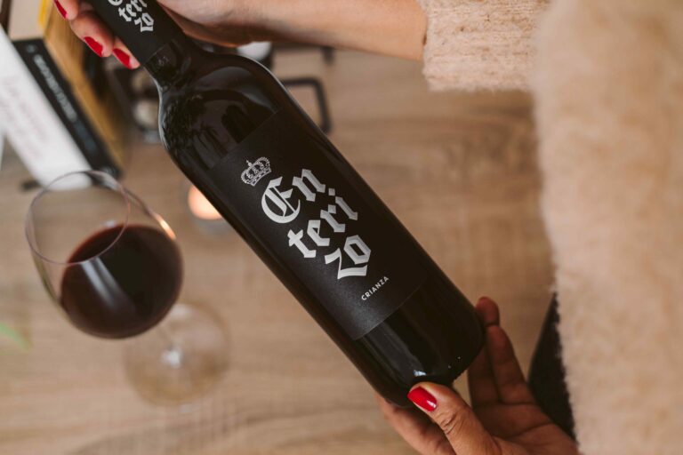 Triplete de Medallas para Coviñas en Asia Wine Trophy: el vino español conquista Corea del Sur 58 COVINAS ENTERIZO CRIANZA PLATA ASIA WINE TROPHY