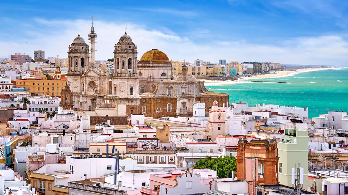Cádiz, Ciudad en España