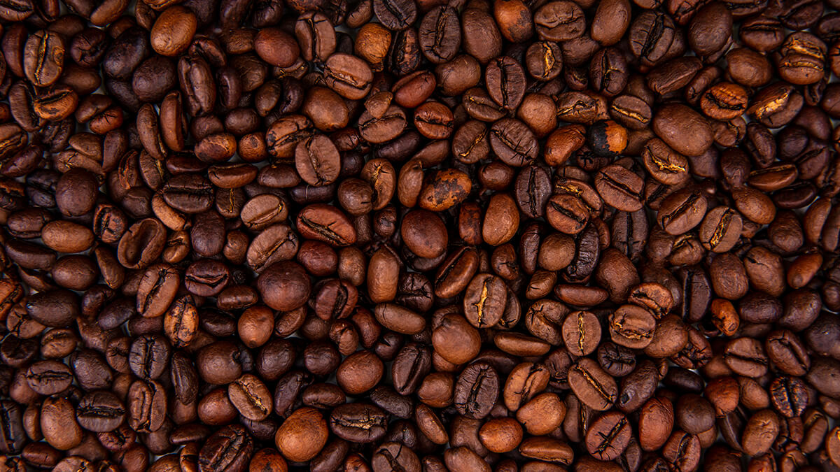 Café con alcohol: el truco de temperatura y vertido que cambia por completo el resultado 1 Cafe con alcohol
