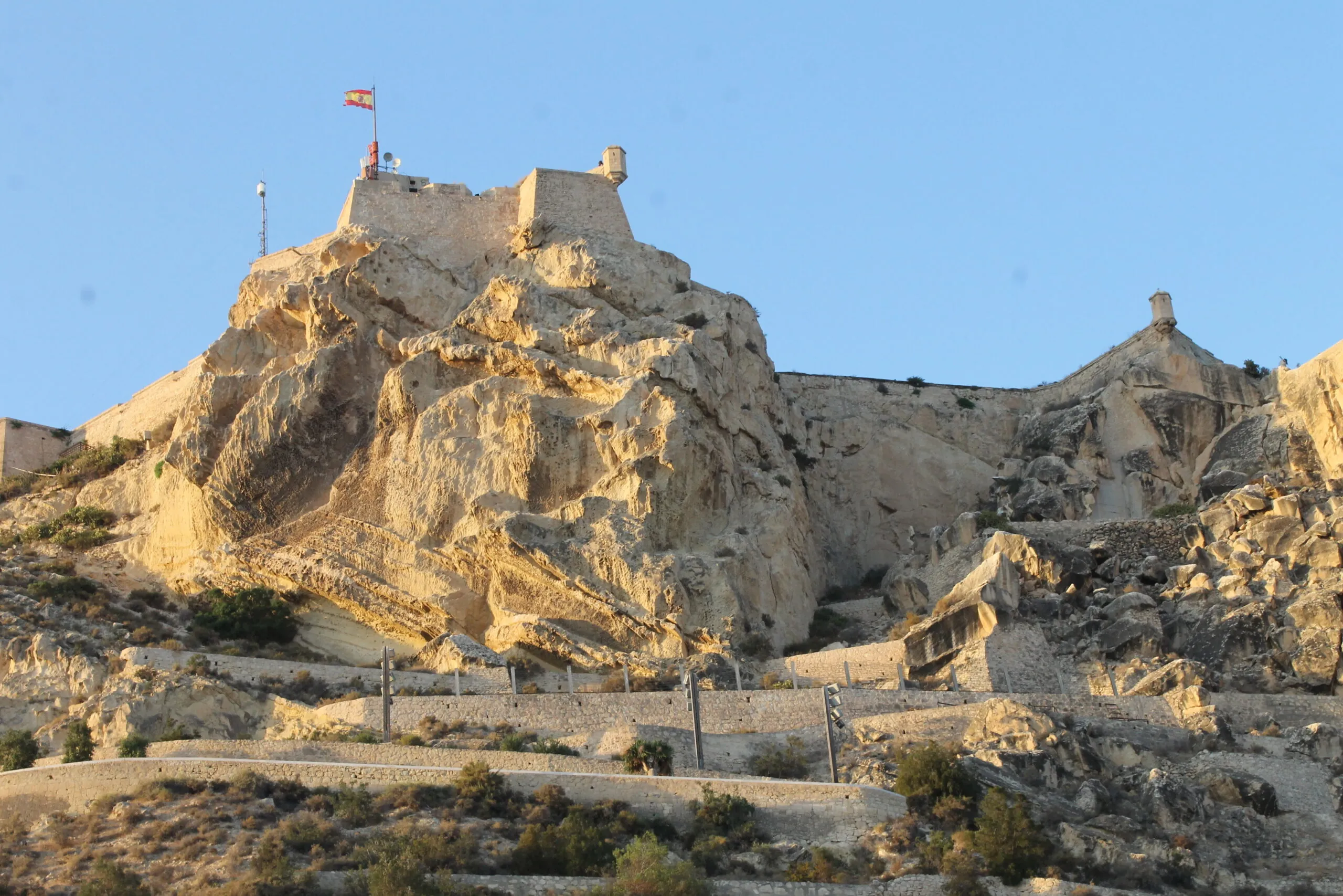 Castillo de Santa Bárbara: 7 secretos de la joya de Alicante 1 Castillo de Santa Bárbara