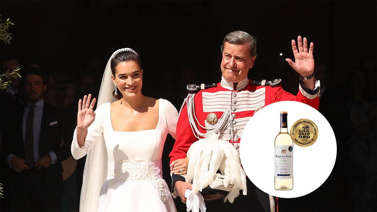 El vino de menos de 10 € que sorprendió en la boda de Cayetano Martínez de Irujo 1 Cayetano Martínez de Irujo sirve un vino de 9 € en su boda y conquista a la alta sociedad