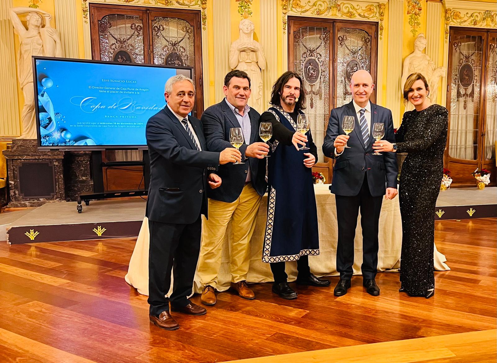 La viticultura española se reinventa: Ribera del Duero y Rueda lideran la innovación con vinos orgánicos y biodinámicos 1 Copa de Navidad celebra vinos excepcionales y un actor muy
