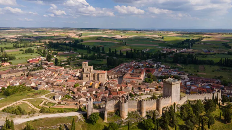 De Peñaranda a Curiel: los 9 pueblos que mejor cuentan la historia de la Ribera del Duero 4 De Peñaranda a Curiel: los 9 pueblos que mejor cuentan la historia de la Ribera del Duero