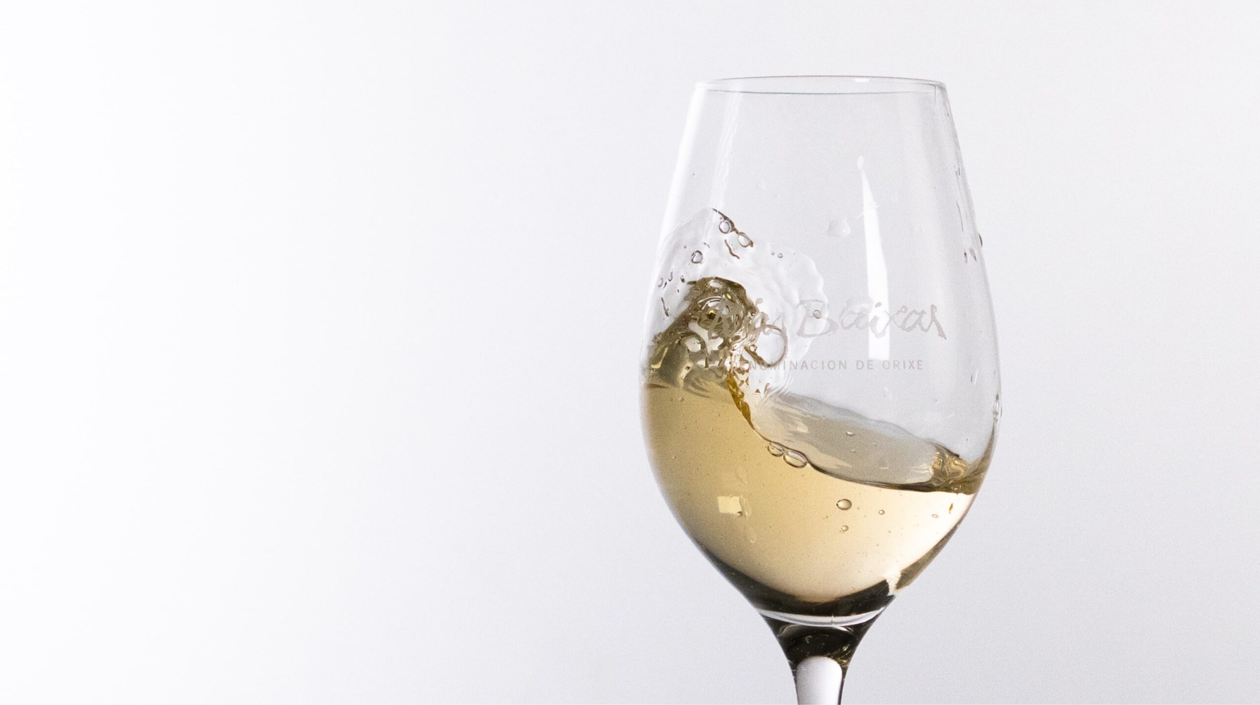Descubre los términos más raros del mundo del vino en España 1 Descubre los terminos mas raros sobre el vino que debes. Desmontamos los conceptos mas raros que se usan p scaled