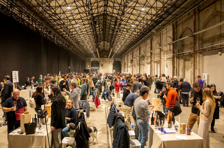Descubre nuevos vinos en Saranno Famosi, la cata de Florencia 2023 17 Descubre nuevos vinos en Saranno Famosi la cata de Florencia