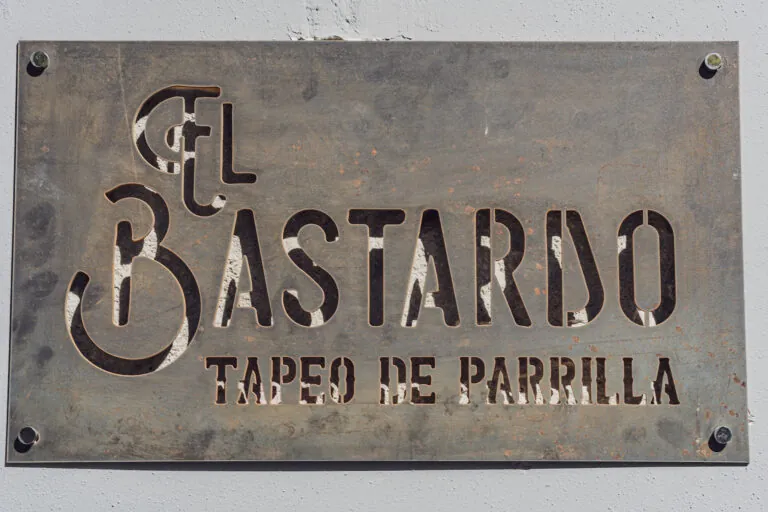El Bastardo, el restaurante que revoluciona Madrid: «Puedes disfrutar de una experiencia de brasas premium por unos 23 euros»