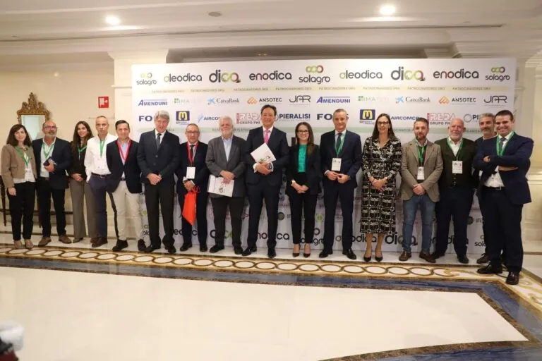 El sector del aceite y el vino de Castilla-La Mancha afronta su gran transformación en el Canal DICA 2025