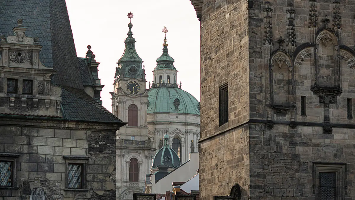 Guía para ver Praga en 12 paradas: cómo evitar colas y ver la ciudad sin perder tiempo 1 Guía para ver Praga en 12 paradas: cómo evitar colas y ver la ciudad sin perder tiempo
