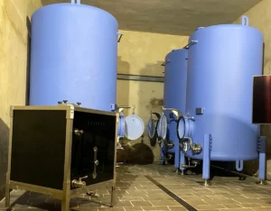 Joško Gravner revoluciona el vino con nuevos recipientes de vidrio y acero