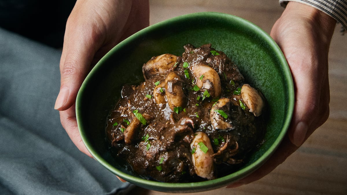 Guisos clásicos reinventados: tradición y modernidad en cada plato 1 KIPEKQ74MFHCFNE3N22OAVZSPE