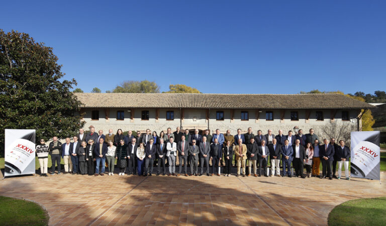 La CECRV impulsa nuevas propuestas para revitalizar el sector vitivinícola en España 2 La CECRV impulsa nuevas propuestas para revitalizar el sector vitivinicola